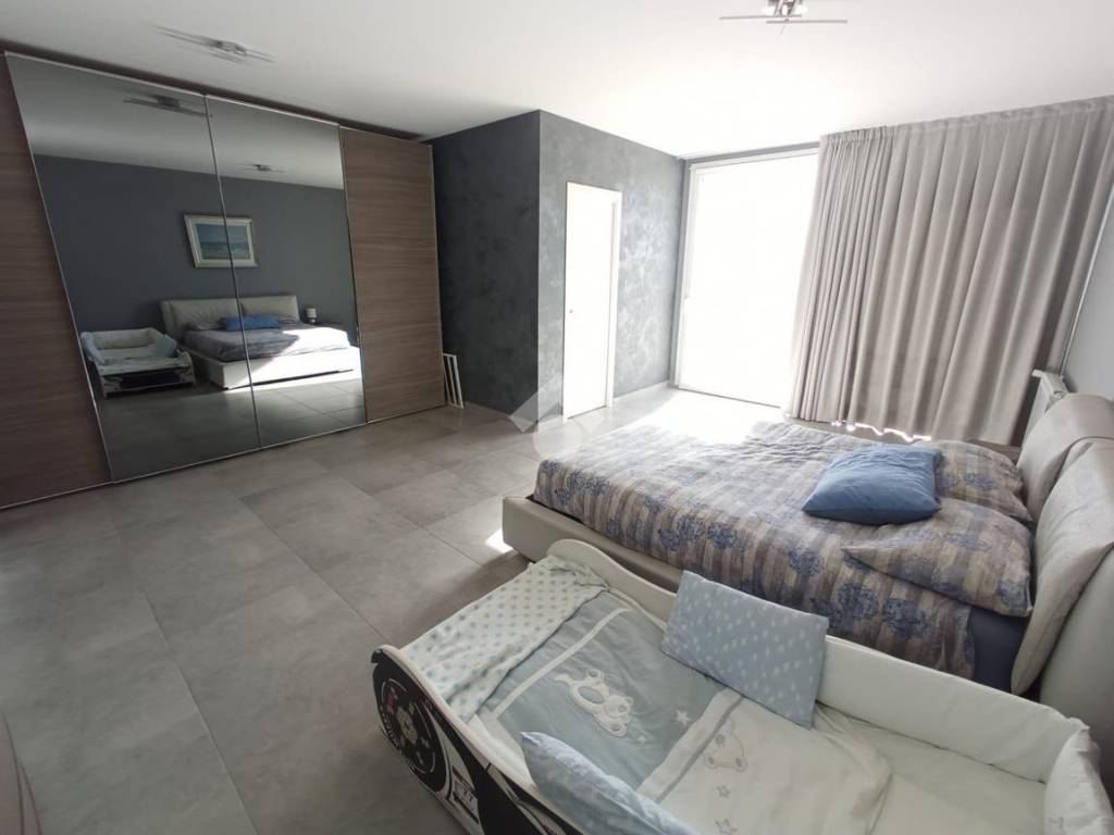 Villa a Reggio calabria in Via Reggio Campi 2º Tronco dir Campolo, 218 - Foto 4