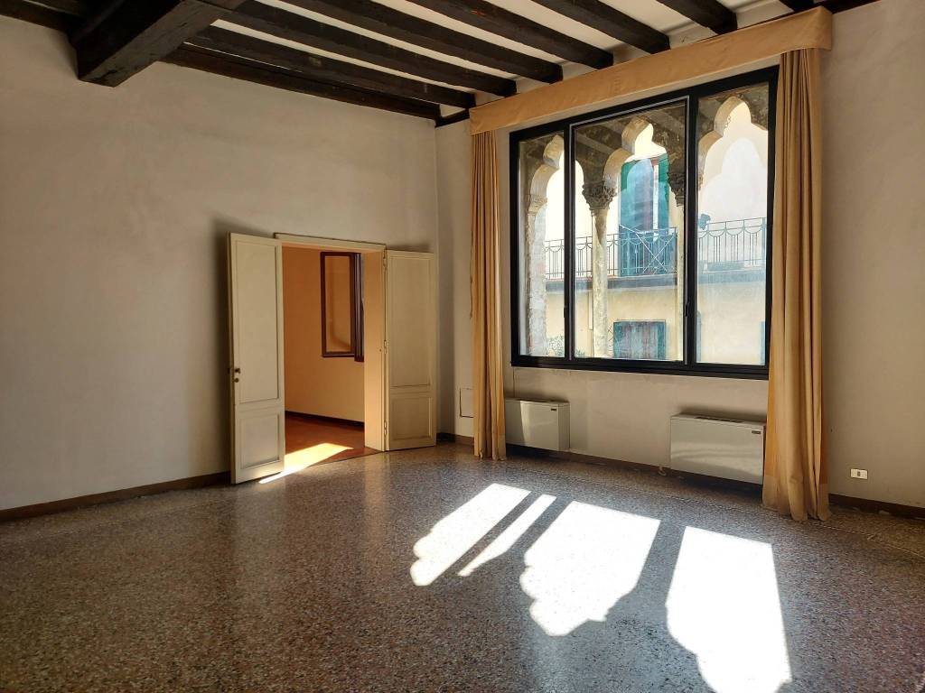 Appartamento a Padova in Via Belle Parti - Foto 2