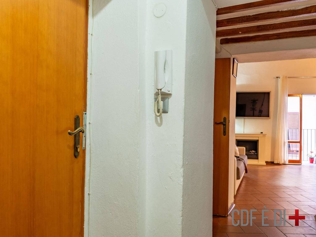 Appartamento a Scarlino in Via Generale Carlo Citerni - Foto 5