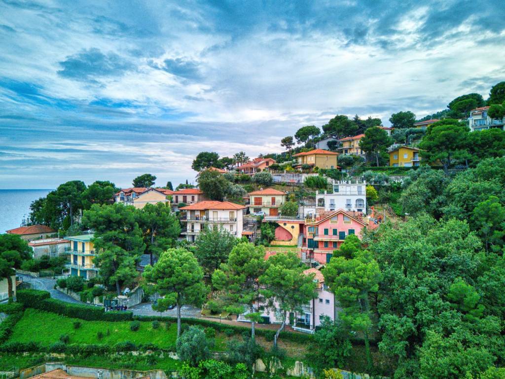 Appartamento a Andora in Via Costa d'Oro, 23 - Foto 2