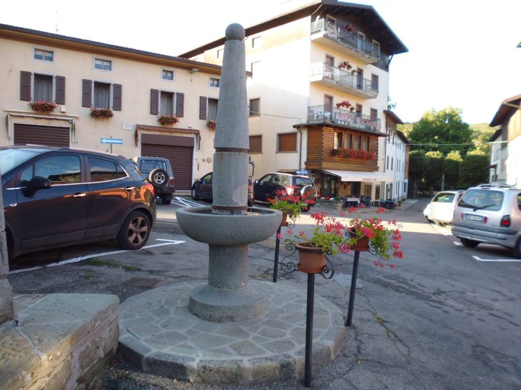 Palazzo / stabile a Pievepelago - Foto 2
