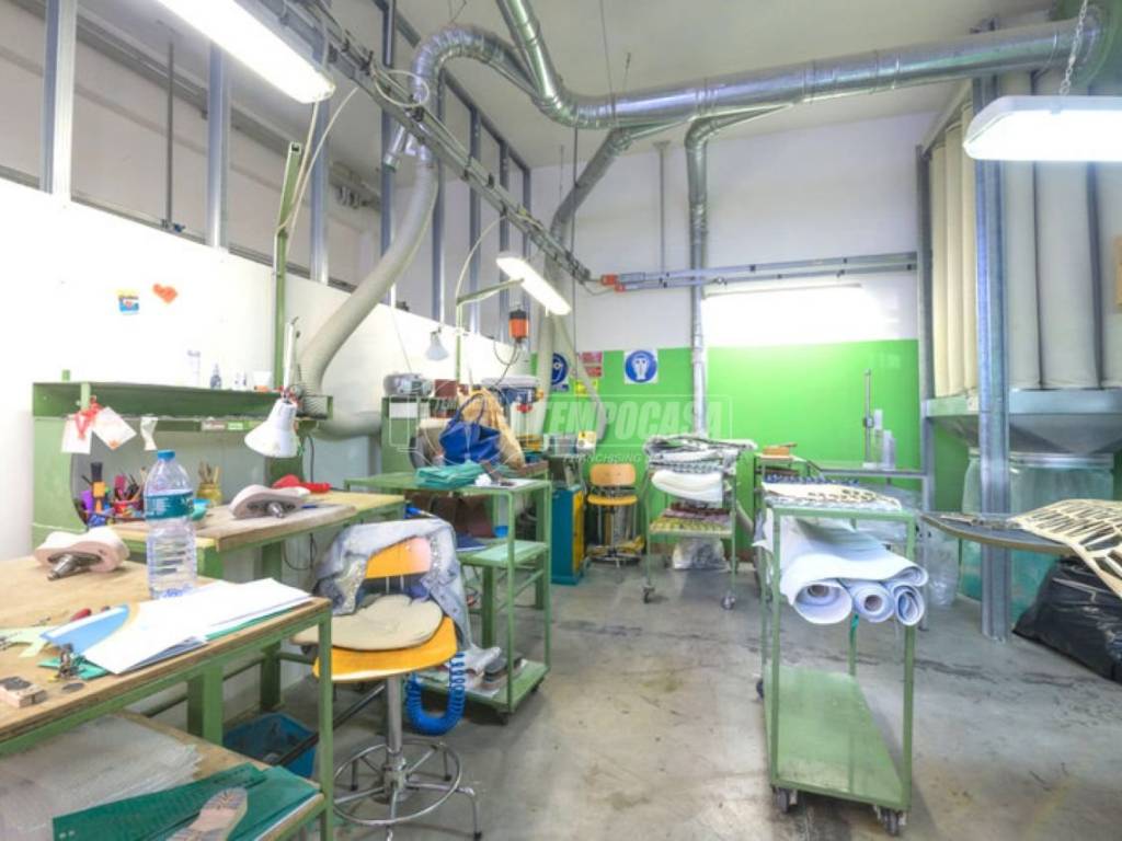 Immobile a Corridonia in Viale dell'Industria - Foto 5