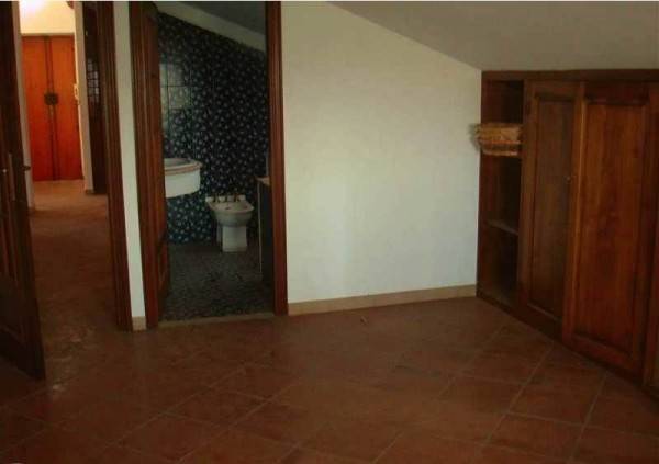 Appartamento a Carbonia in Via Lucania 17, 09013-CARBONIA CI - Foto 2