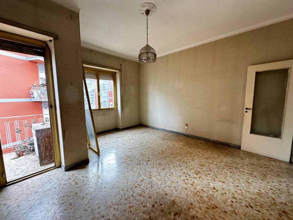 Appartamento a Napoli in Viale Michelangelo - Foto 3