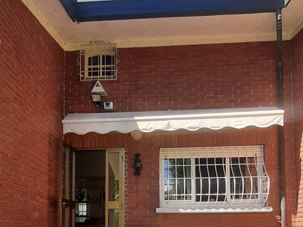 Villa a Biandronno in Via Antonio Gramsci, 25 - Foto 2