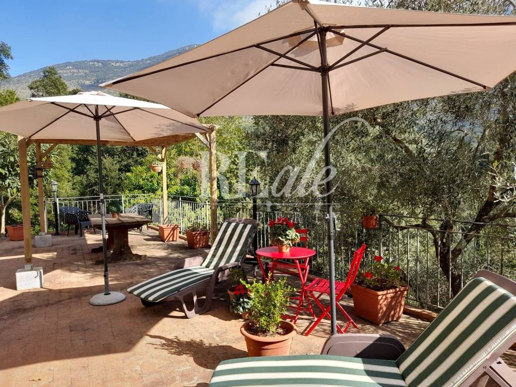 Villa a Terracina in Via Casaletti - Foto 2