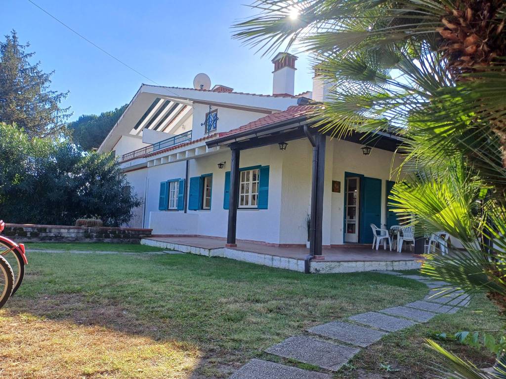 Villa a San felice circeo in Via Terracina - Foto 4