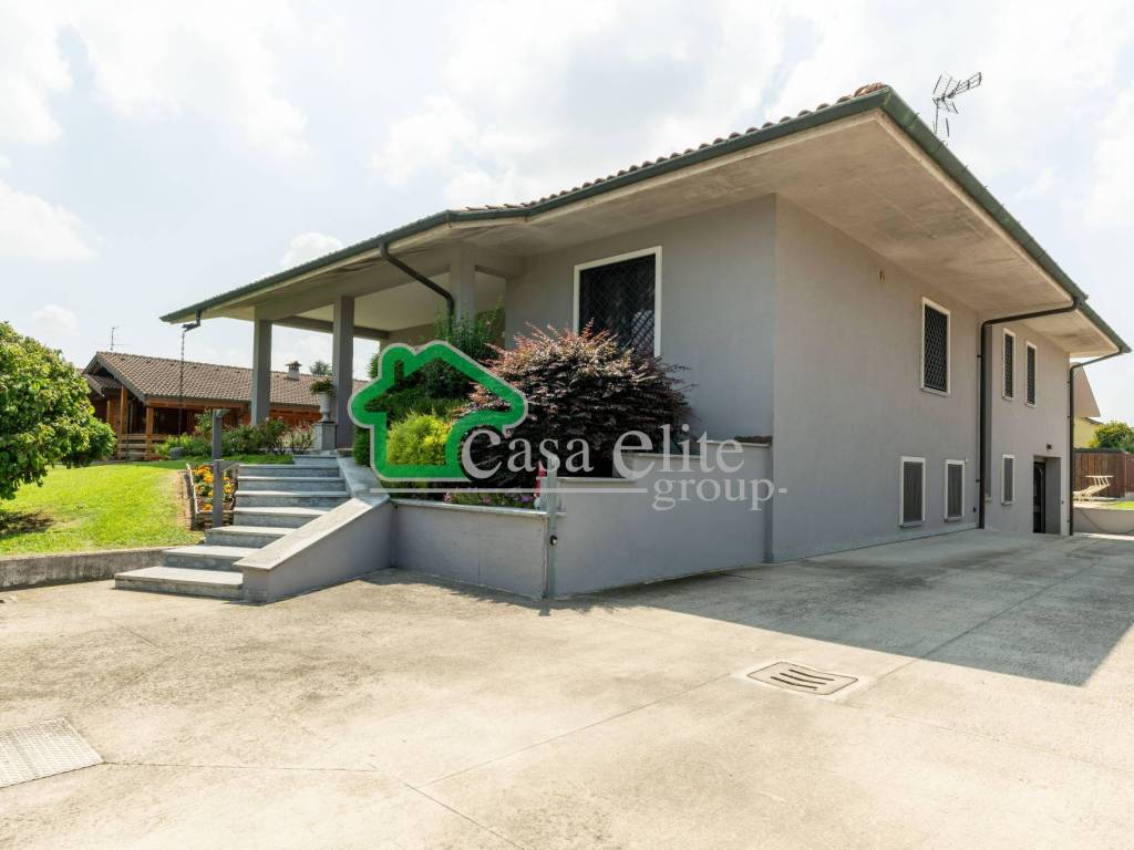 Villa a Cornegliano laudense in Via 20 Settembre - Foto 3