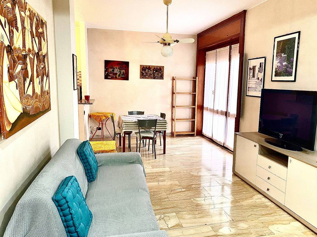 Appartamento a Milano in Via Louis Pasteur, 16 - Foto 2