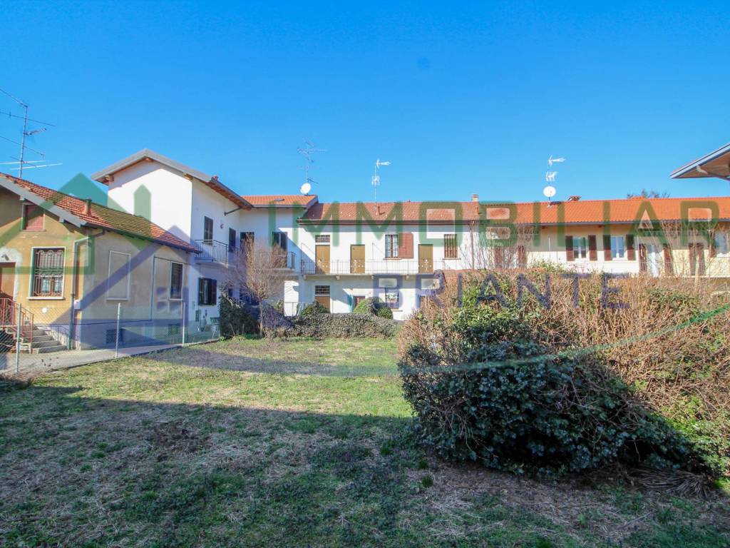 Casa indipendente a Casorate sempione in Via San Giorgio, 4 - Foto 3