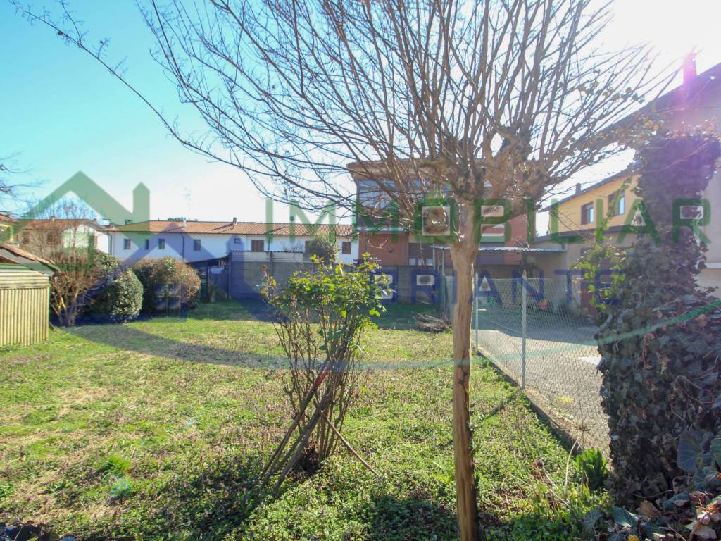 Casa indipendente a Casorate sempione in Via San Giorgio, 4 - Foto 4