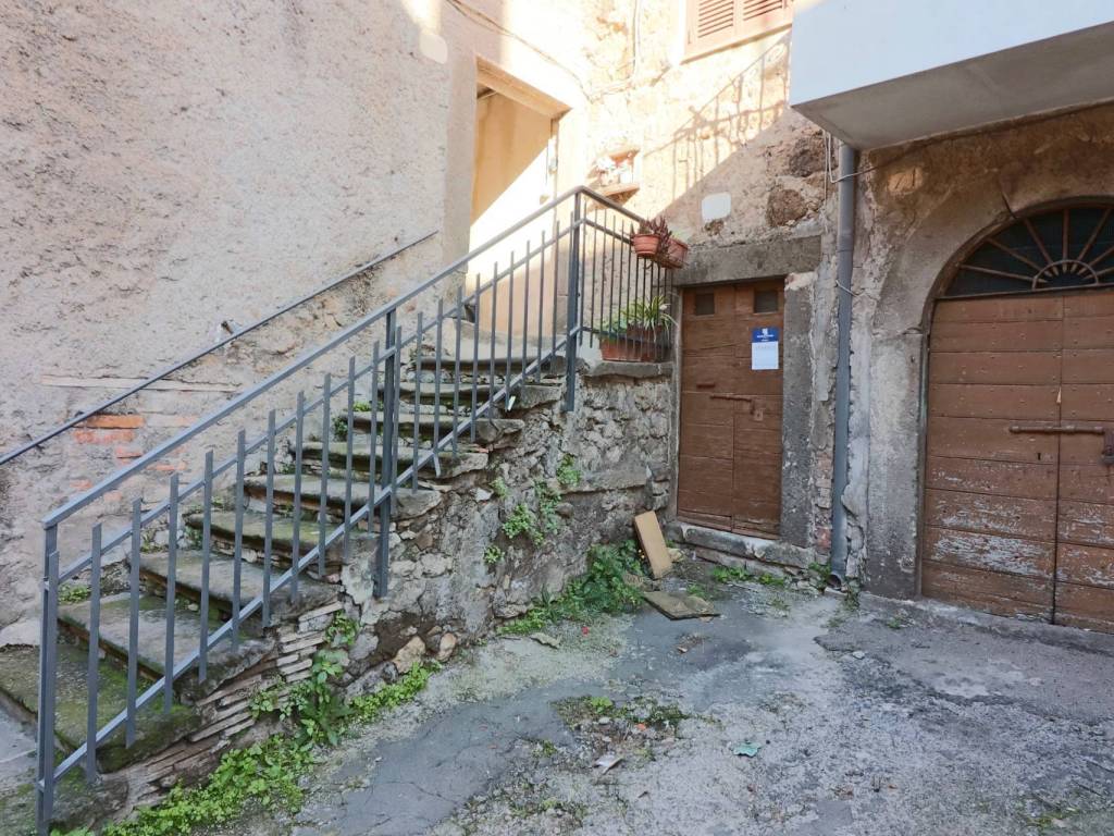 Casa indipendente a Vetralla in Via Borgo Vecchio - Foto 3