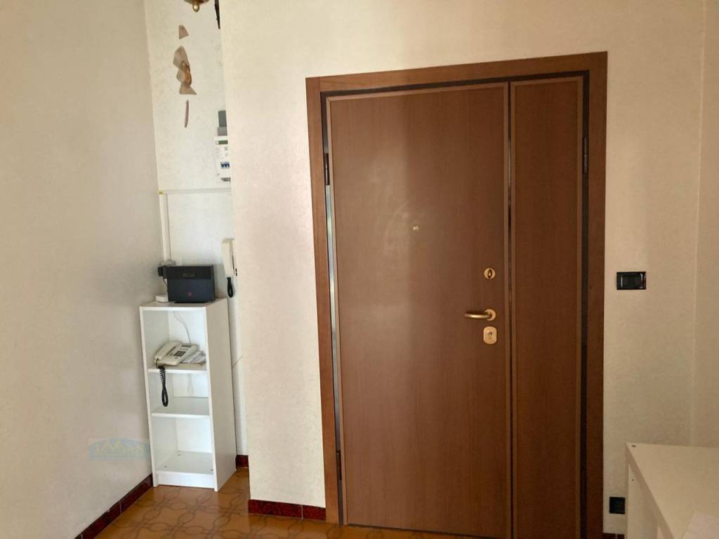 Appartamento a Ceglie messapica in Via Matera - Foto 5