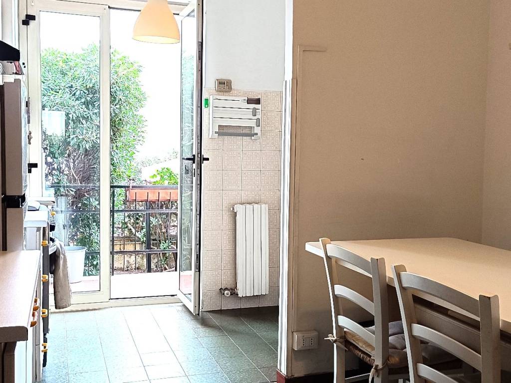 Appartamento a Terracina in Via Enrico Coleman, 4 - Foto 4