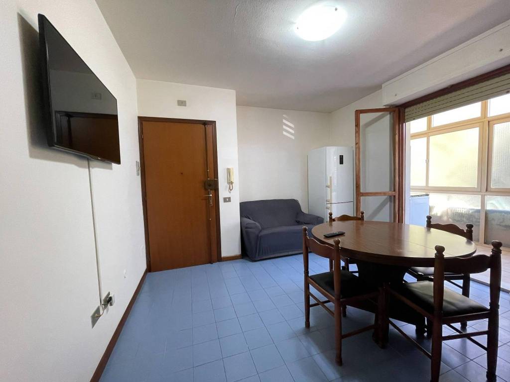 Appartamento a Quartu sant'elena in Via Sant'Antonio, 128 - Foto 3