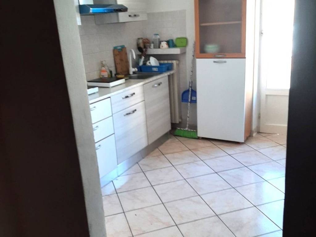 Appartamento a Novara in Via Pontida - Foto 3