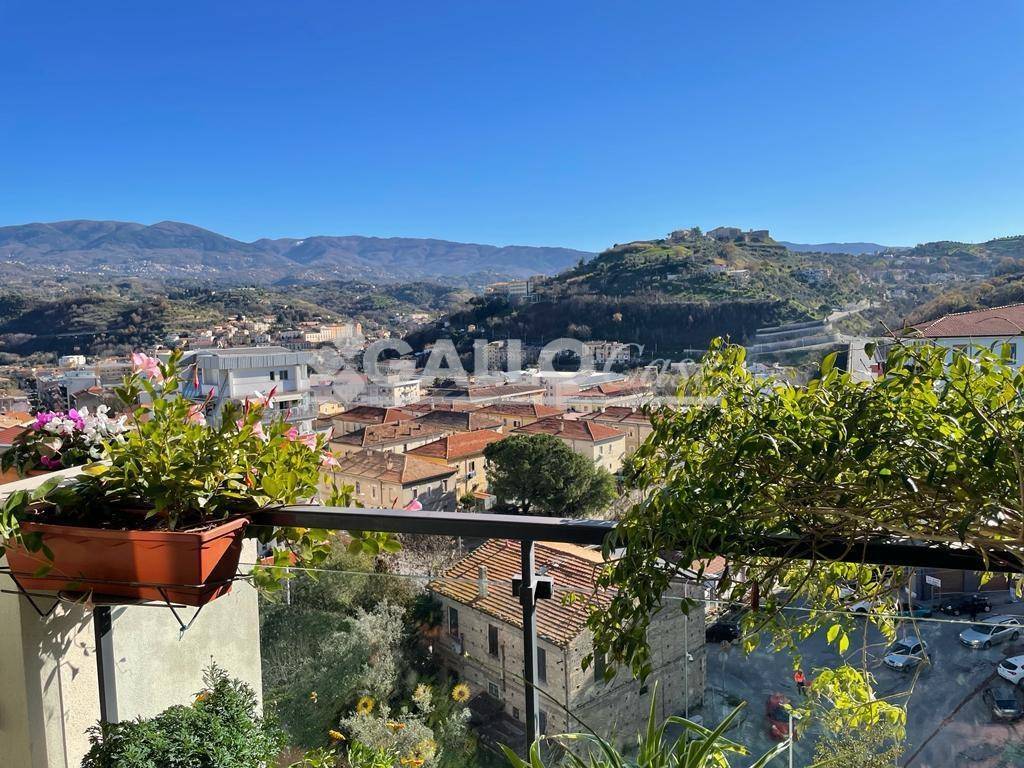 Appartamento a Cosenza in Via Domenico Gaudio - Foto 4