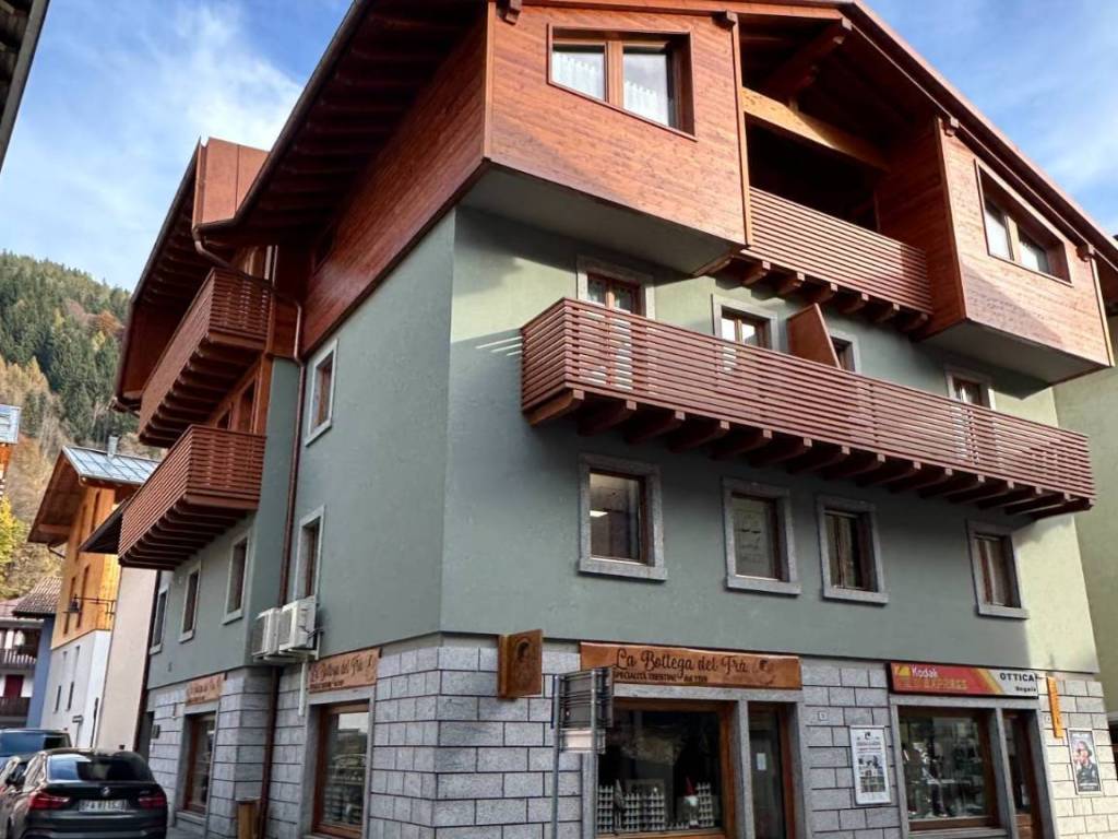 Appartamento a Pinzolo in Via 27 Giugno, 2 - Foto 1