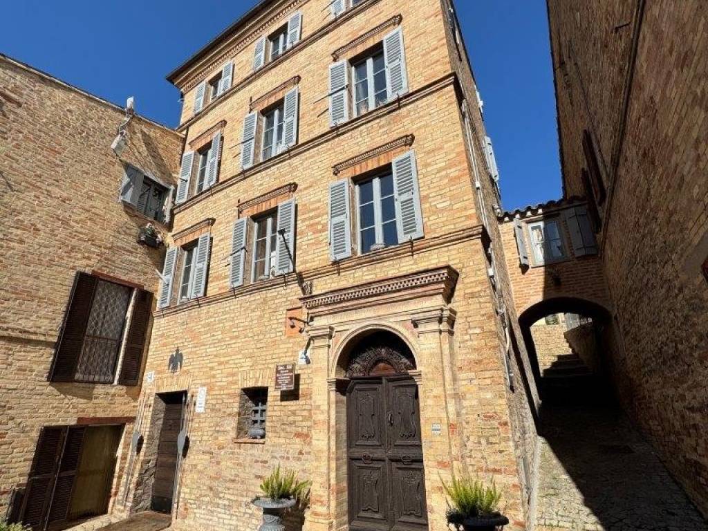 Casa indipendente a Montecosaro in Via Aurelio Saffi, 46 - Foto 2