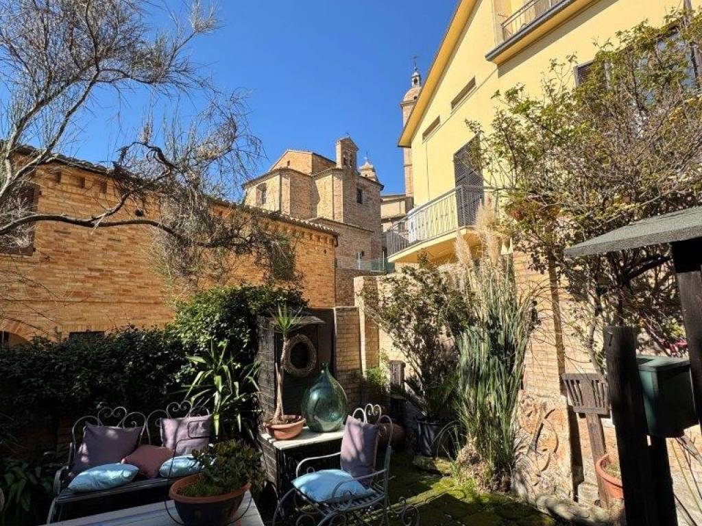 Casa indipendente a Montecosaro in Via Aurelio Saffi, 46 - Foto 4