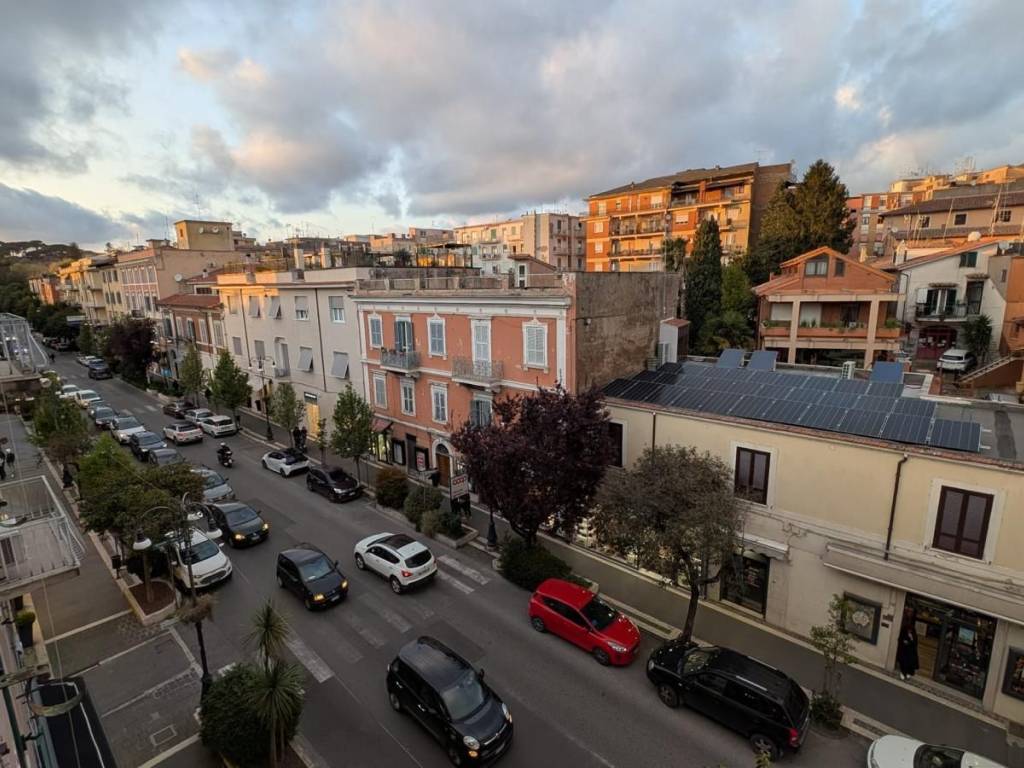 Appartamento a Genzano di roma in Via Ercole Imbastari, 11 - Foto 4