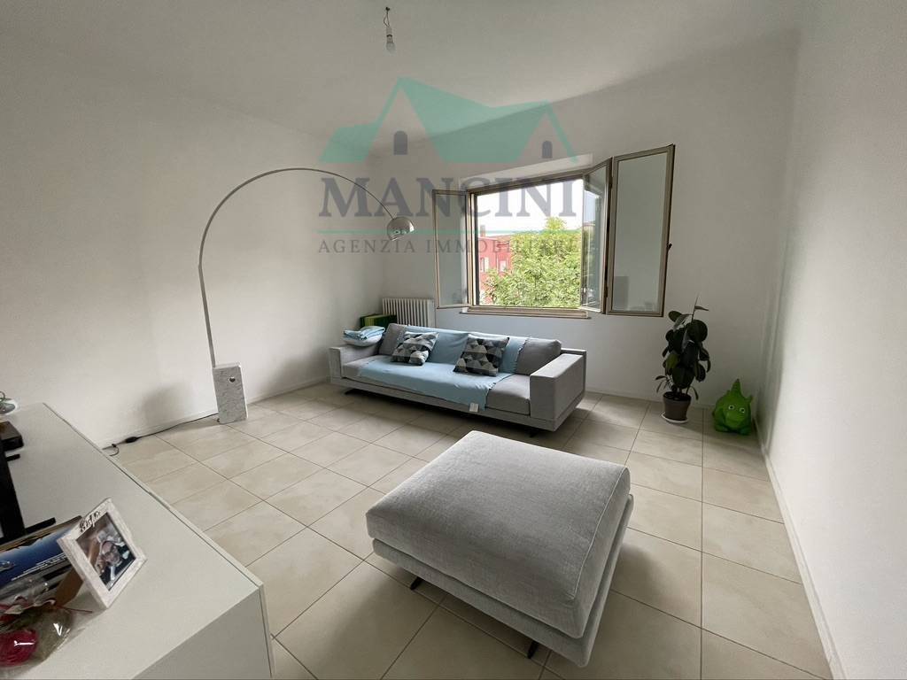 Casa indipendente a Jesi in VIA GALLODORO, 33 - Foto 2