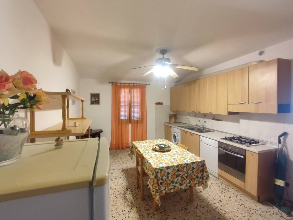 Appartamento a Castelfiorentino in Via 8 Marzo - Foto 3