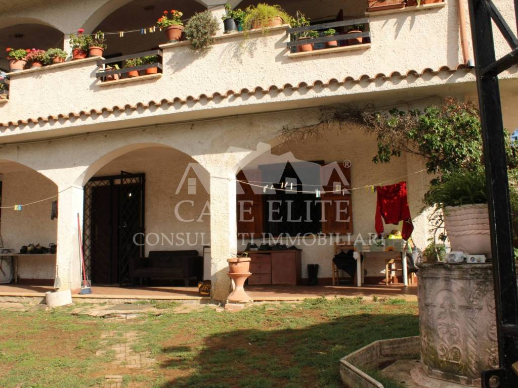Villa a Aprilia in Via delle Ortensie, 32 - Foto 3