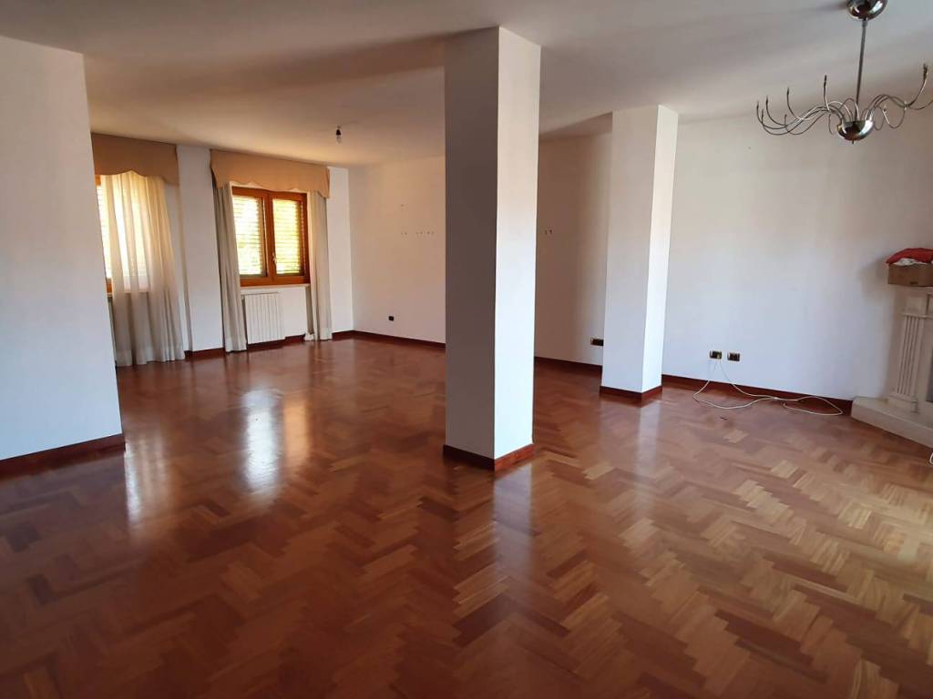 Appartamento a Solofra in Via Sorbo Sottano - Foto 3