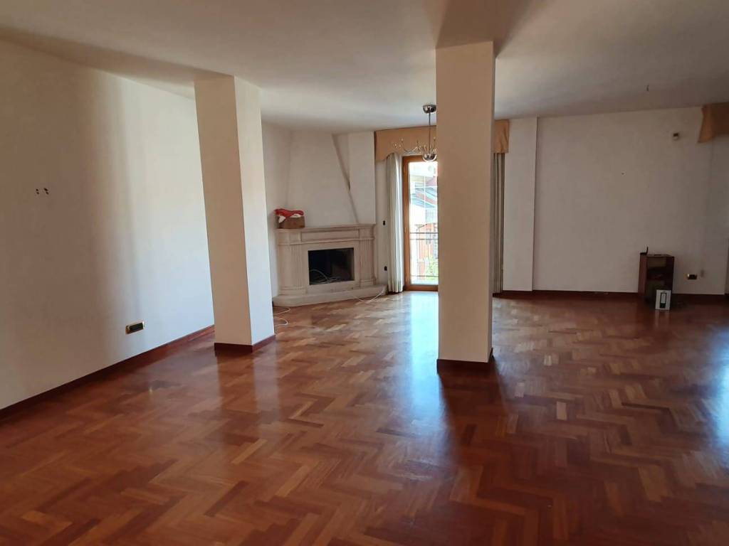 Appartamento a Solofra in Via Sorbo Sottano - Foto 5