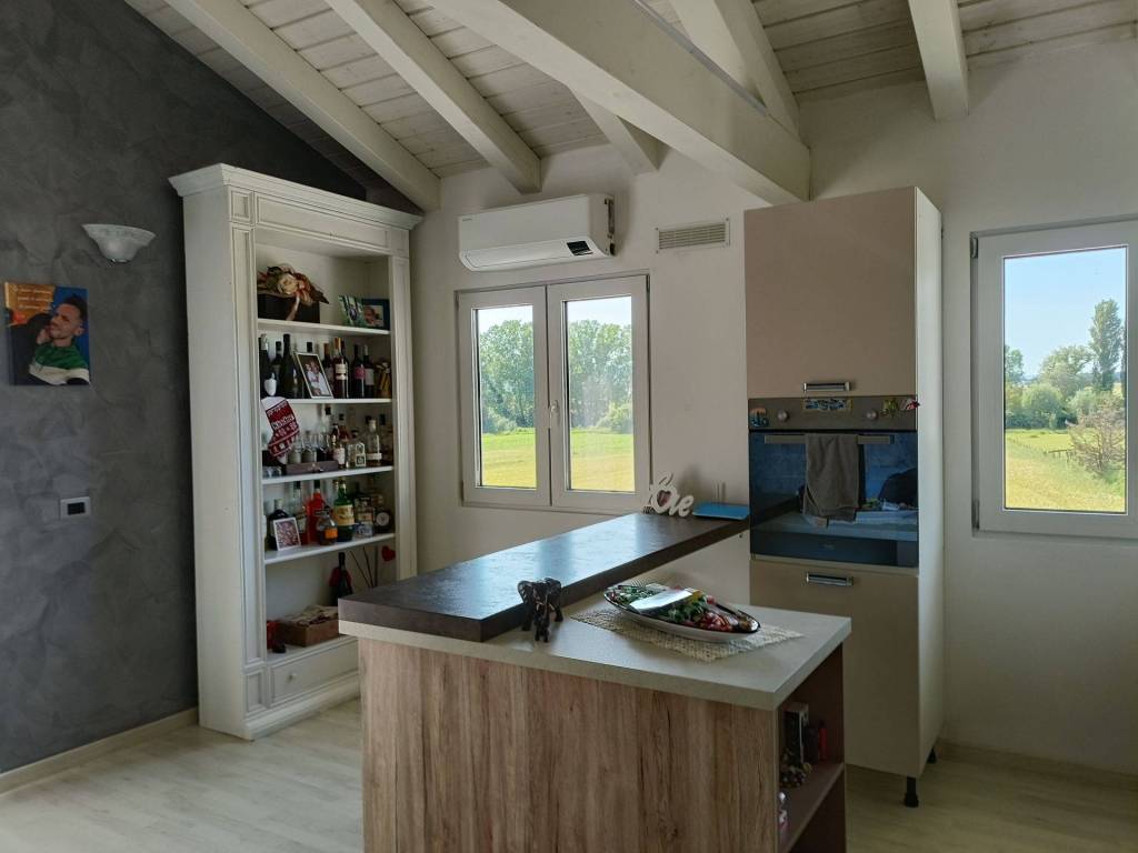 Villa a Tortoreto in Via Adda, 64018 Tortoreto TE, Italia - Foto 5