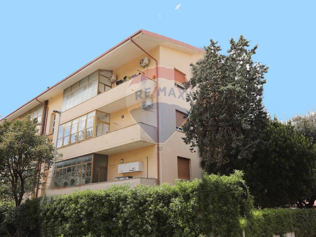 Appartamento a Rosignano marittimo in VIA 2 GIUGNO, 29 - Foto 2