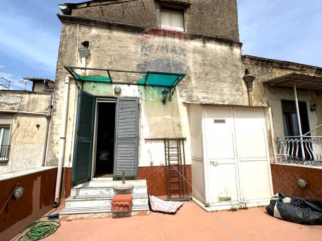 Appartamento a Napoli in Vico Pacella Ai Miracoli, 19 - Foto 5
