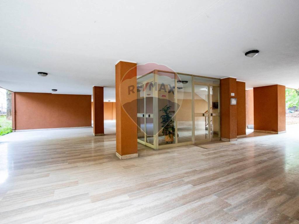 Appartamento a Legnano in PIAZZA CARROCCIO, 10 - Foto 3