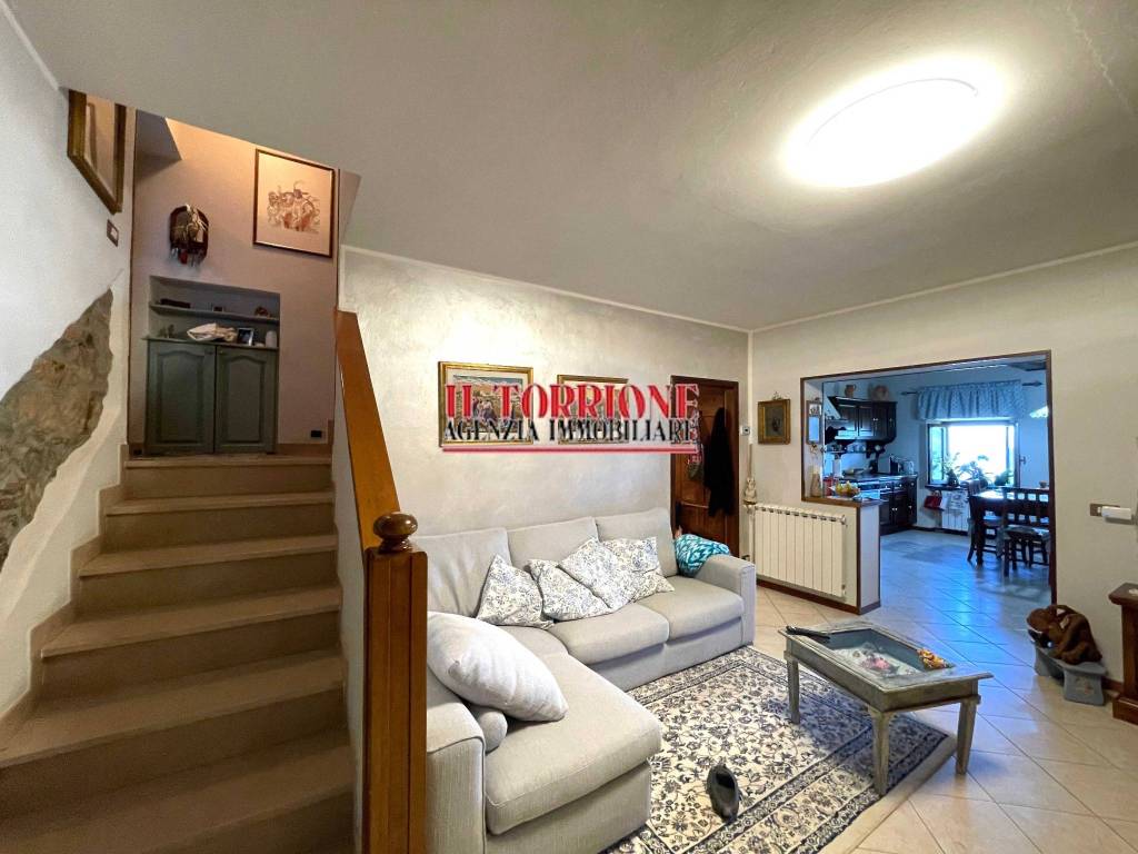 Appartamento a Pescia in Borgo Giacomo Matteotti - Foto 2