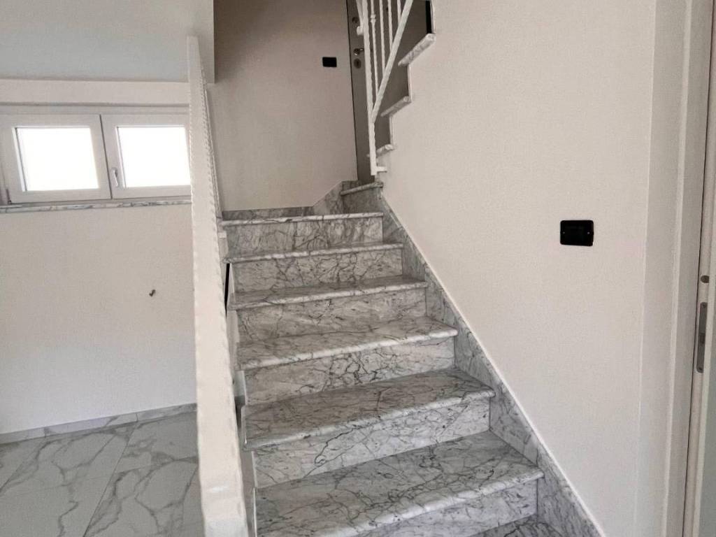 Casa indipendente a San nazzaro in Piazza Roma - Foto 4