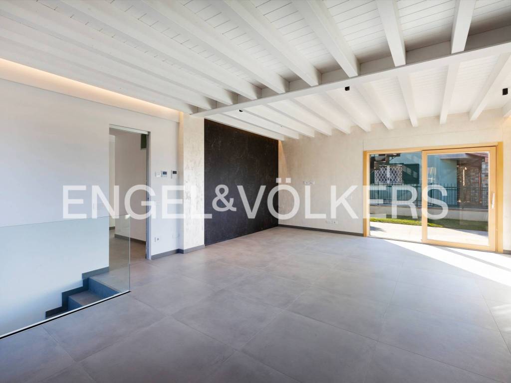 Villa a Peschiera del garda in Via Francesco Cossiga - Foto 5