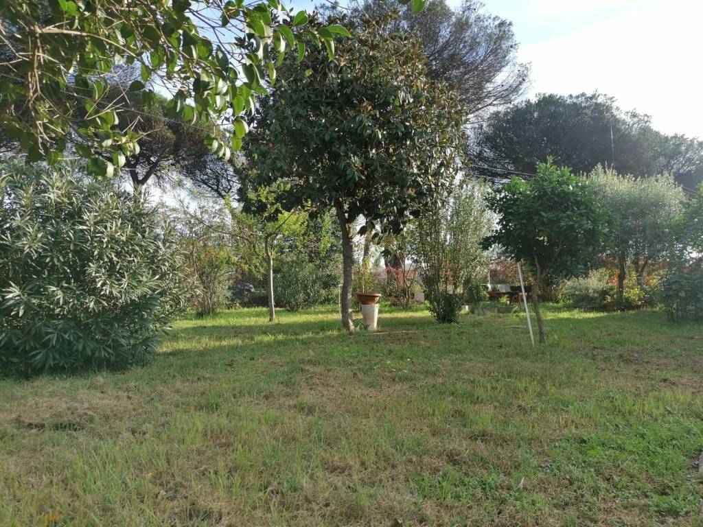 Villa a Aprilia in Via Giannutri, 1 - Foto 4