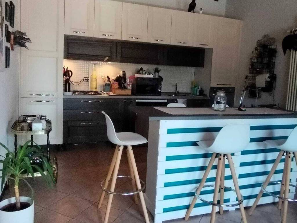 Appartamento a Castelletto sopra ticino in Via Cimitero - Foto 2