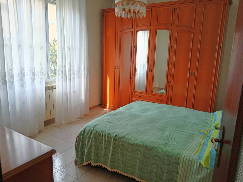 Appartamento a Spotorno in Via Germania, 11 - Foto 3