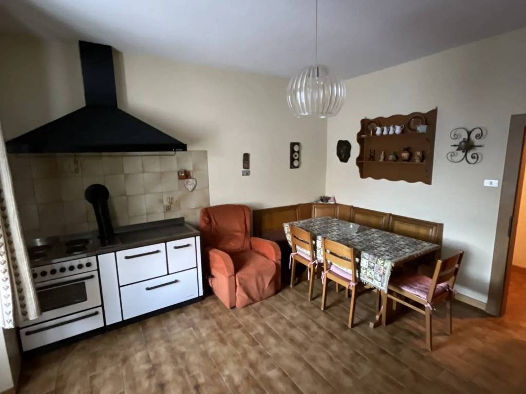 Appartamento a Croviana in Via Nazionale - Foto 3