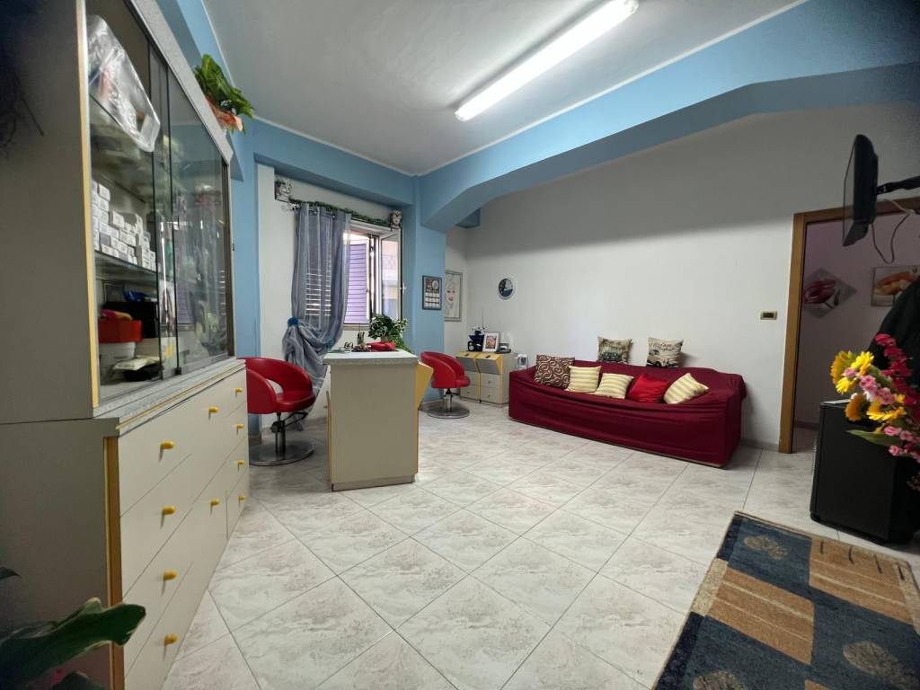 Appartamento a Reggio calabria in Via Guido Miggiano - Foto 5