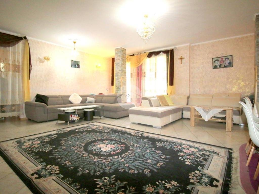Appartamento a Uboldo in Vicolo Zara, 1 - Foto 2