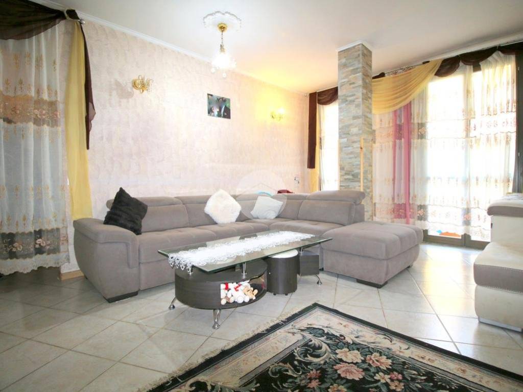 Appartamento a Uboldo in Vicolo Zara, 1 - Foto 4