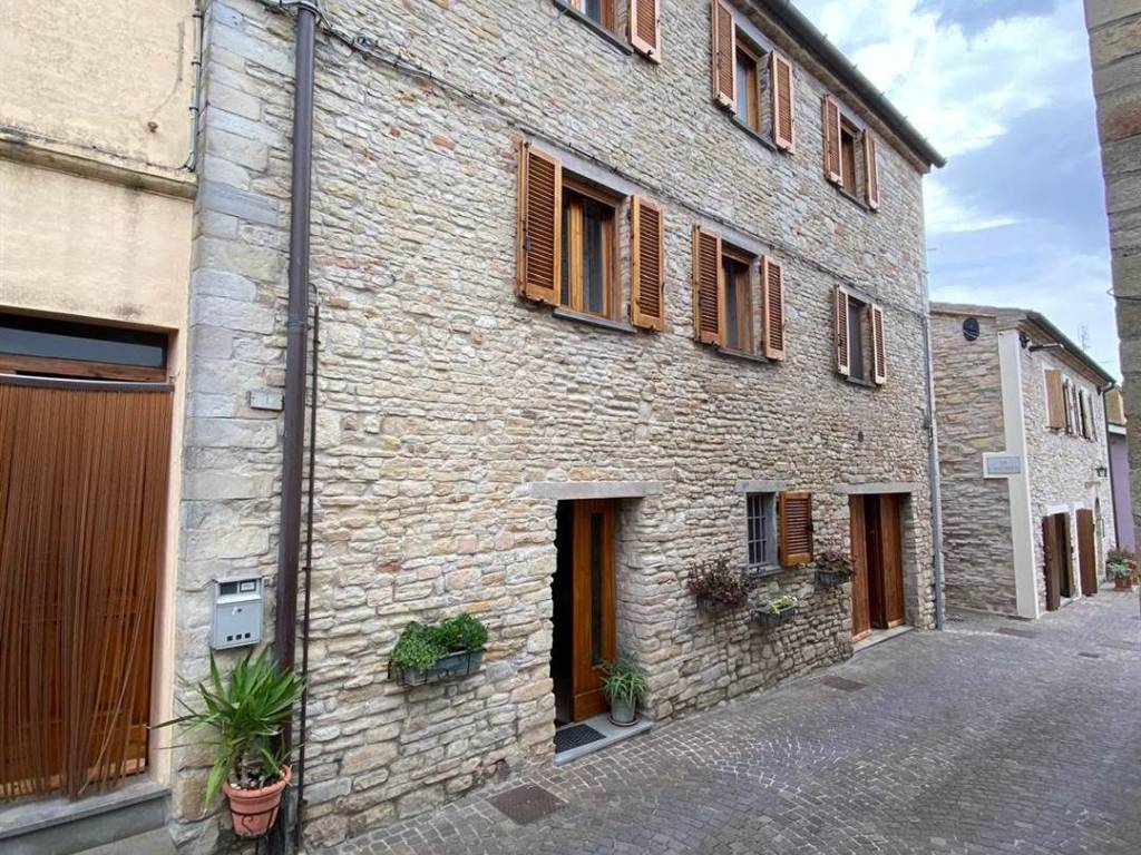 Casa indipendente a Fossombrone in VIA DELLE MURA , 1 - Foto 4