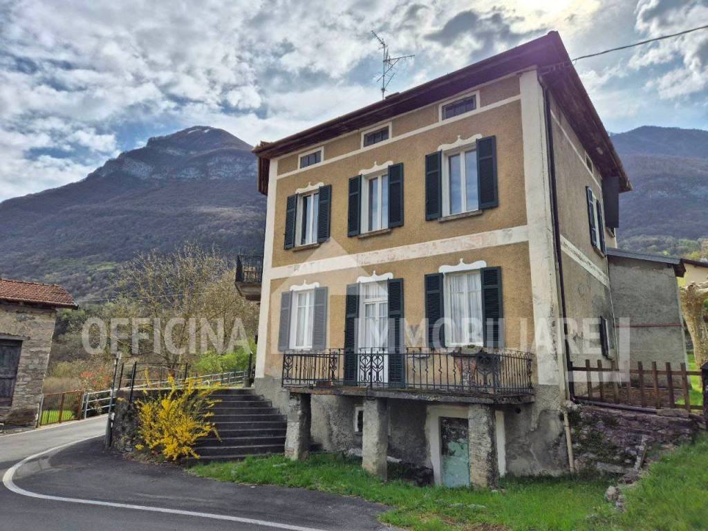 Casa indipendente a Grandola ed uniti in Via Cascine, 1 - Foto 1