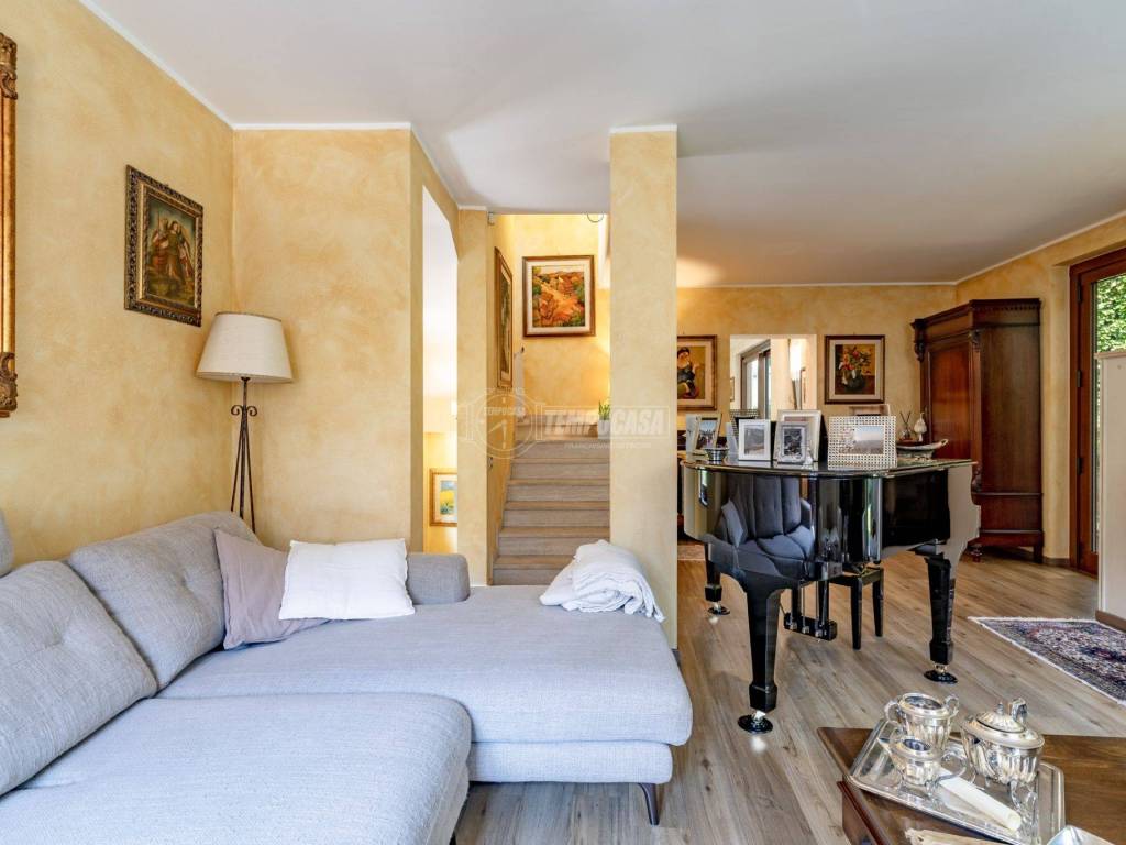 Villa a Caronno pertusella in Via XXV Aprile - Foto 5