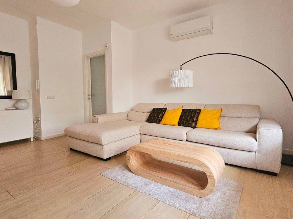 Appartamento a Cagliari in Via Garbino, 7 - Foto 2