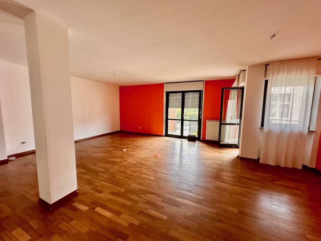 Appartamento a Biella in Via Pietro Torrione, 20 - Foto 4