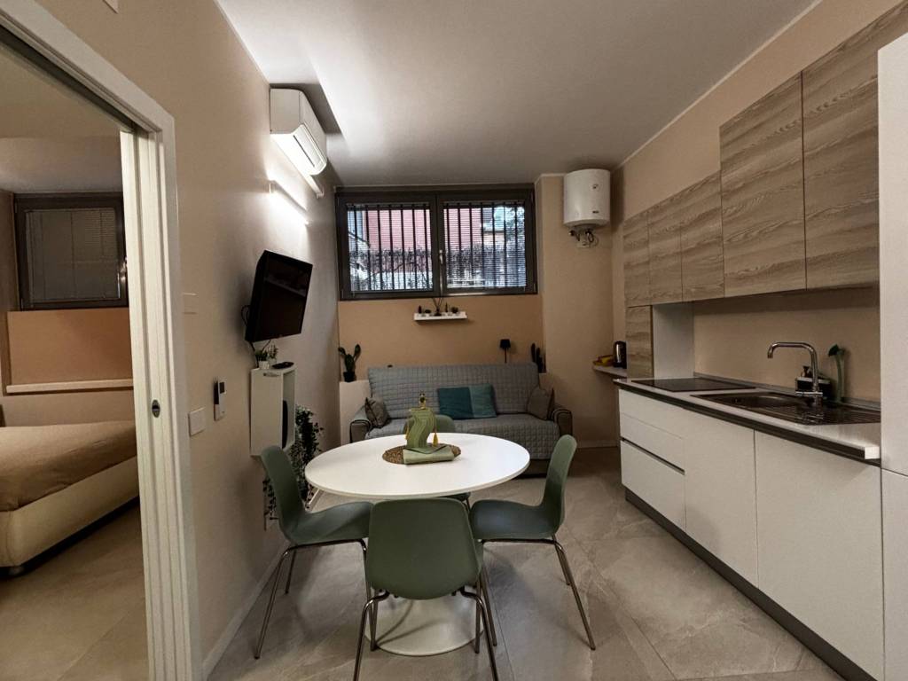 Appartamento a Milano in Viale Lodovico Scarampo, 47 - Foto 2